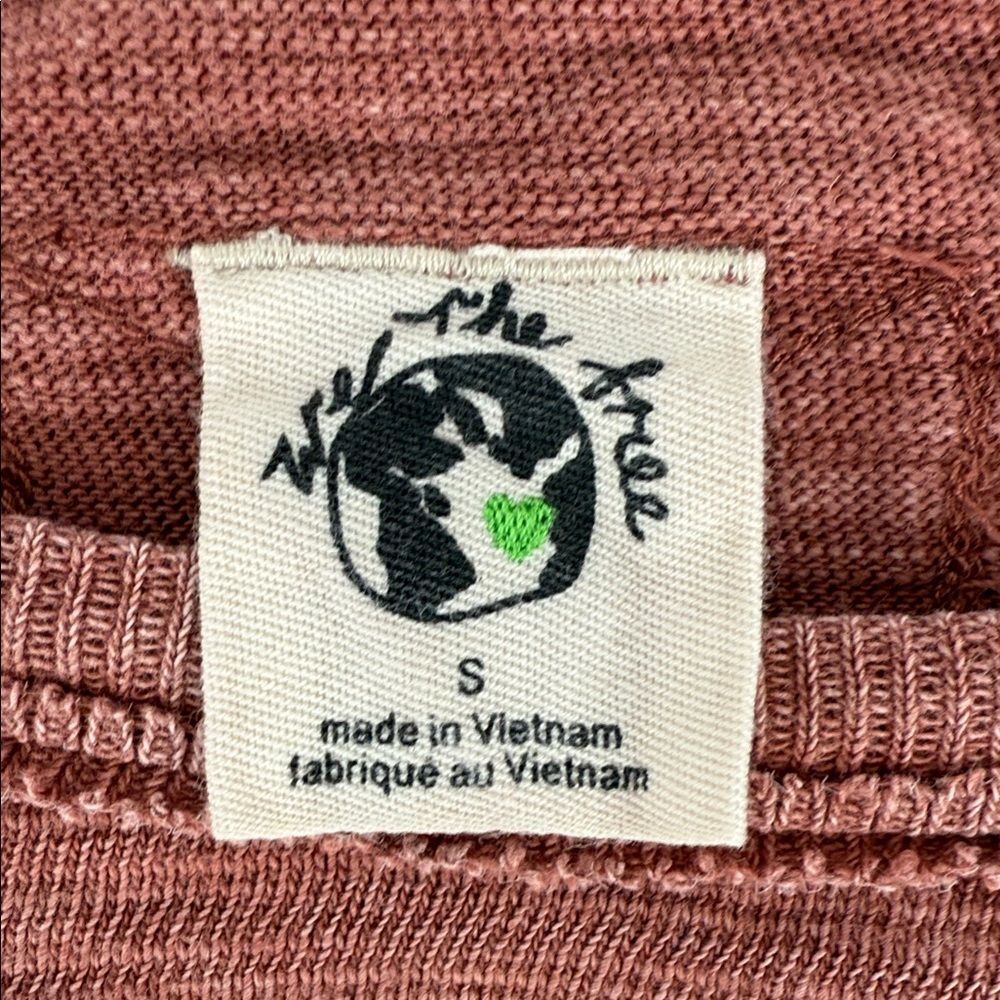 We The Free Sweatshirt Wm Small Short Sleeve Casual Red/Pink Top Crewneck Comfy - Picture 6 of 8